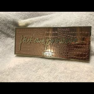 Tarte Park ave princess contour pallete